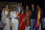 Poonam Dasgupta honored by Padma Bhushan Guru Sitara Devi (17).JPG